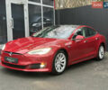 Красный Тесла Модель С, объемом двигателя 0 л и пробегом 2 тыс. км за 21999 $, фото 5 на Automoto.ua