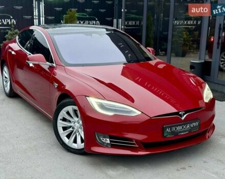 Красный Тесла Модель С, объемом двигателя 0 л и пробегом 79 тыс. км за 17900 $, фото 15 на Automoto.ua