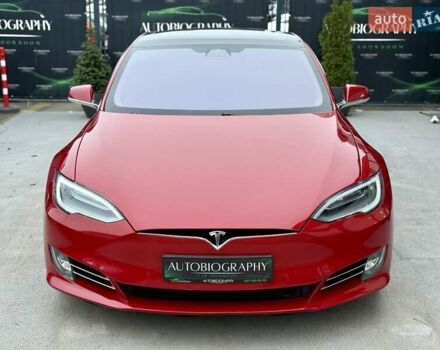 Красный Тесла Модель С, объемом двигателя 0 л и пробегом 79 тыс. км за 17900 $, фото 1 на Automoto.ua