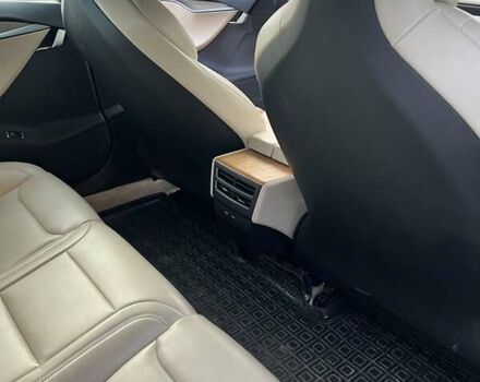 Червоний Тесла Модель С, об'ємом двигуна 0 л та пробігом 253 тис. км за 14900 $, фото 32 на Automoto.ua