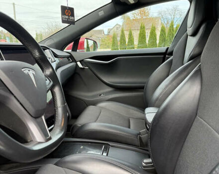 Красный Тесла Модель С, объемом двигателя 0 л и пробегом 114 тыс. км за 21500 $, фото 4 на Automoto.ua