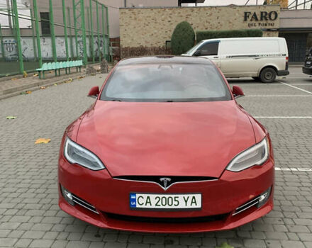Красный Тесла Модель С, объемом двигателя 0 л и пробегом 103 тыс. км за 18000 $, фото 1 на Automoto.ua