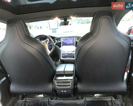 Красный Тесла Модель С, объемом двигателя 0 л и пробегом 103 тыс. км за 18000 $, фото 11 на Automoto.ua