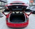 Красный Тесла Модель С, объемом двигателя 0 л и пробегом 79 тыс. км за 17900 $, фото 44 на Automoto.ua