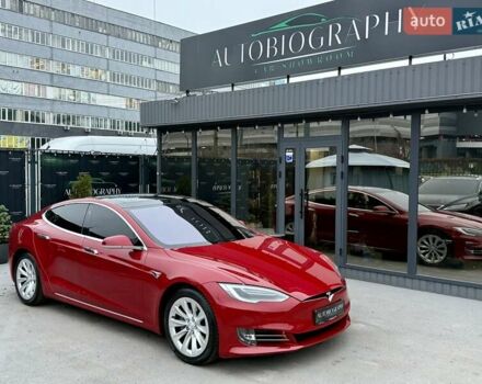 Красный Тесла Модель С, объемом двигателя 0 л и пробегом 79 тыс. км за 17900 $, фото 5 на Automoto.ua