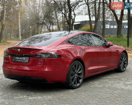 Красный Тесла Модель С, объемом двигателя 0 л и пробегом 120 тыс. км за 18900 $, фото 3 на Automoto.ua