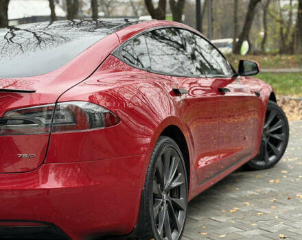 Красный Тесла Модель С, объемом двигателя 0 л и пробегом 120 тыс. км за 18900 $, фото 14 на Automoto.ua