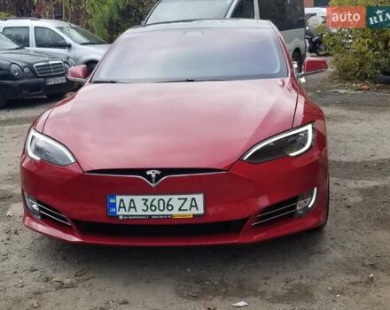 Красный Тесла Модель С, объемом двигателя 0 л и пробегом 70 тыс. км за 21900 $, фото 12 на Automoto.ua
