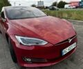 Красный Тесла Модель С, объемом двигателя 0 л и пробегом 100 тыс. км за 30000 $, фото 1 на Automoto.ua