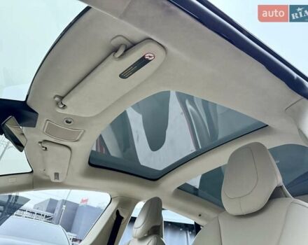 Красный Тесла Модель С, объемом двигателя 0 л и пробегом 79 тыс. км за 17900 $, фото 34 на Automoto.ua