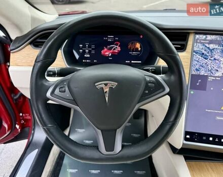 Красный Тесла Модель С, объемом двигателя 0 л и пробегом 79 тыс. км за 17900 $, фото 32 на Automoto.ua