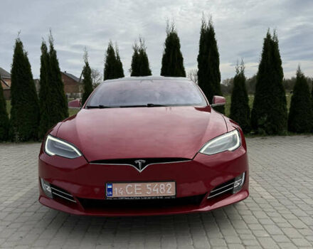 Красный Тесла Модель С, объемом двигателя 0 л и пробегом 114 тыс. км за 21500 $, фото 2 на Automoto.ua