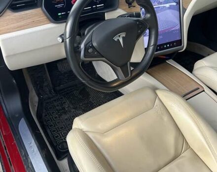 Червоний Тесла Модель С, об'ємом двигуна 0 л та пробігом 253 тис. км за 14900 $, фото 20 на Automoto.ua