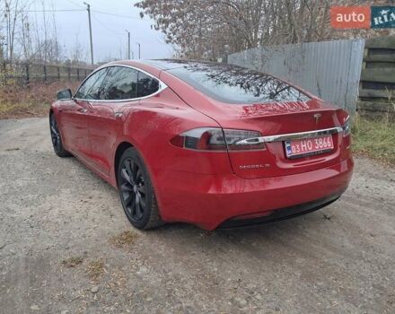 Красный Тесла Модель С, объемом двигателя 0 л и пробегом 182 тыс. км за 17999 $, фото 1 на Automoto.ua