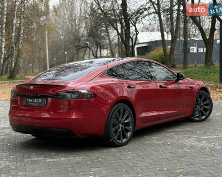 Красный Тесла Модель С, объемом двигателя 0 л и пробегом 120 тыс. км за 18900 $, фото 13 на Automoto.ua