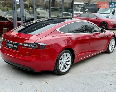 Красный Тесла Модель С, объемом двигателя 0 л и пробегом 79 тыс. км за 17900 $, фото 7 на Automoto.ua