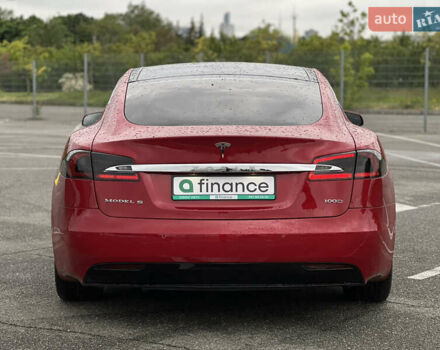 Красный Тесла Модель С, объемом двигателя 0 л и пробегом 78 тыс. км за 27000 $, фото 11 на Automoto.ua