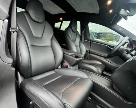 Красный Тесла Модель С, объемом двигателя 0 л и пробегом 78 тыс. км за 27000 $, фото 22 на Automoto.ua