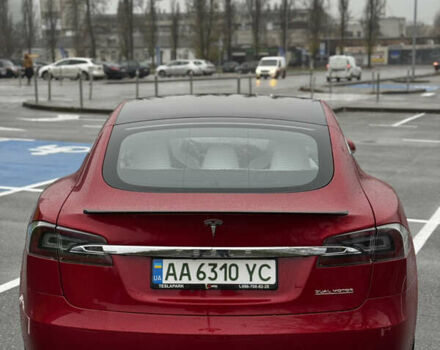 Червоний Тесла Модель С, об'ємом двигуна 0 л та пробігом 116 тис. км за 29999 $, фото 5 на Automoto.ua