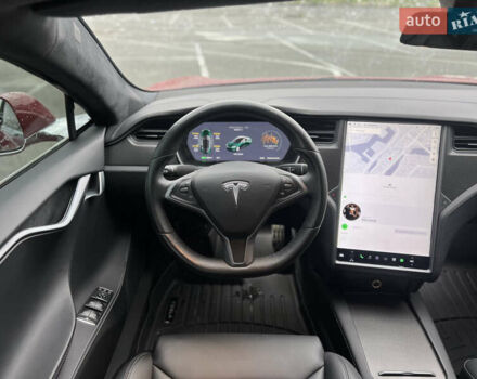 Красный Тесла Модель С, объемом двигателя 0 л и пробегом 78 тыс. км за 27000 $, фото 28 на Automoto.ua