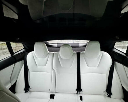 Червоний Тесла Модель С, об'ємом двигуна 0 л та пробігом 116 тис. км за 29999 $, фото 24 на Automoto.ua