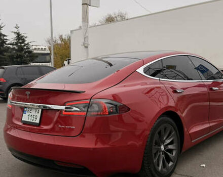 Красный Тесла Модель С, объемом двигателя 0 л и пробегом 175 тыс. км за 27000 $, фото 2 на Automoto.ua