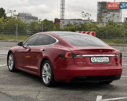 Красный Тесла Модель С, объемом двигателя 0 л и пробегом 78 тыс. км за 27000 $, фото 10 на Automoto.ua