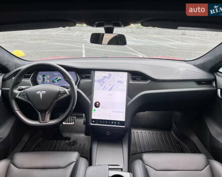 Красный Тесла Модель С, объемом двигателя 0 л и пробегом 78 тыс. км за 27000 $, фото 27 на Automoto.ua