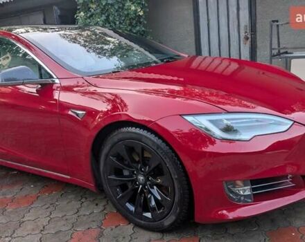 Красный Тесла Модель С, объемом двигателя 0 л и пробегом 150 тыс. км за 38999 $, фото 13 на Automoto.ua