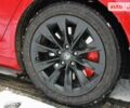 Красный Тесла Модель С, объемом двигателя 0 л и пробегом 27 тыс. км за 61500 $, фото 26 на Automoto.ua