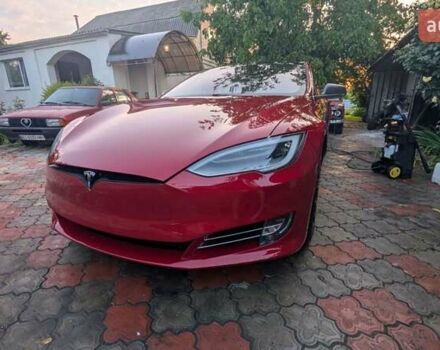 Красный Тесла Модель С, объемом двигателя 0 л и пробегом 150 тыс. км за 38999 $, фото 5 на Automoto.ua