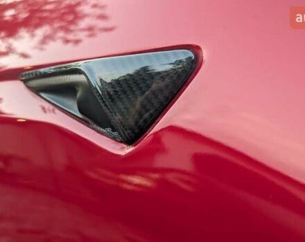 Красный Тесла Модель С, объемом двигателя 0 л и пробегом 150 тыс. км за 38999 $, фото 30 на Automoto.ua