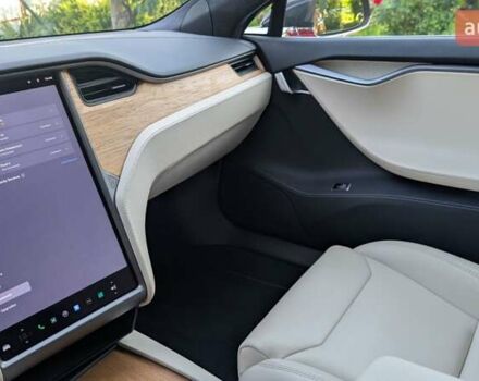 Красный Тесла Модель С, объемом двигателя 0 л и пробегом 150 тыс. км за 38999 $, фото 36 на Automoto.ua