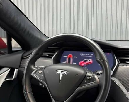 Красный Тесла Модель С, объемом двигателя 0 л и пробегом 65 тыс. км за 38500 $, фото 15 на Automoto.ua