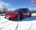 Красный Тесла Модель С, объемом двигателя 0 л и пробегом 57 тыс. км за 32200 $, фото 1 на Automoto.ua