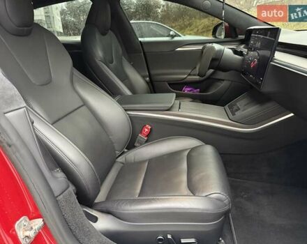 Красный Тесла Модель С, объемом двигателя 0 л и пробегом 37 тыс. км за 45900 $, фото 103 на Automoto.ua