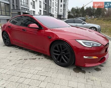 Красный Тесла Модель С, объемом двигателя 0 л и пробегом 37 тыс. км за 45900 $, фото 12 на Automoto.ua