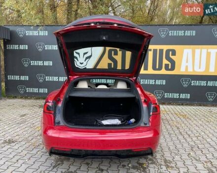 Червоний Тесла Модель С, об'ємом двигуна 0 л та пробігом 16 тис. км за 48500 $, фото 10 на Automoto.ua