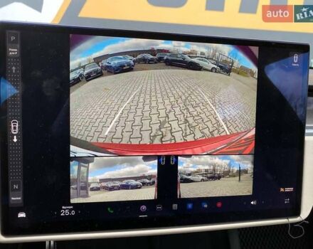 Червоний Тесла Модель С, об'ємом двигуна 0 л та пробігом 16 тис. км за 48500 $, фото 21 на Automoto.ua