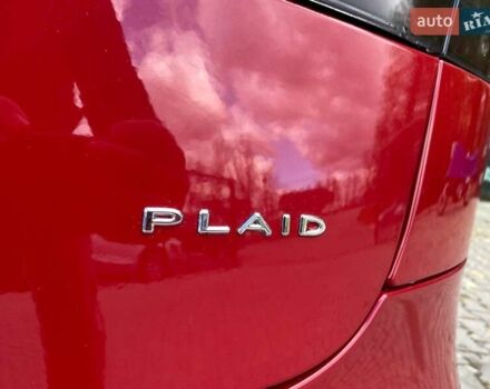 Червоний Тесла Модель С, об'ємом двигуна 0 л та пробігом 16 тис. км за 48500 $, фото 9 на Automoto.ua