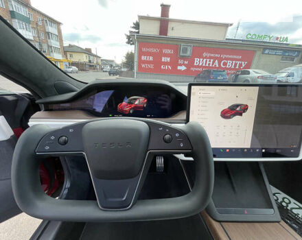 Красный Тесла Модель С, объемом двигателя 0 л и пробегом 1 тыс. км за 49500 $, фото 19 на Automoto.ua