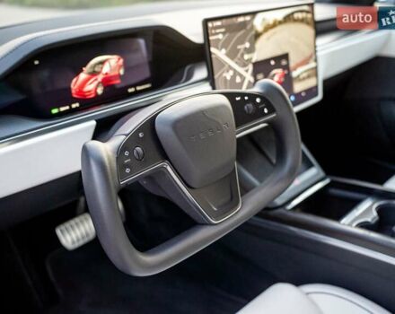 Красный Тесла Модель С, объемом двигателя 0 л и пробегом 85 тыс. км за 46500 $, фото 21 на Automoto.ua