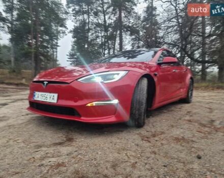 Красный Тесла Модель С, объемом двигателя 0 л и пробегом 56 тыс. км за 33100 $, фото 20 на Automoto.ua