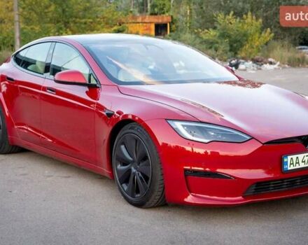 Красный Тесла Модель С, объемом двигателя 0 л и пробегом 85 тыс. км за 46500 $, фото 4 на Automoto.ua