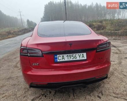 Красный Тесла Модель С, объемом двигателя 0 л и пробегом 56 тыс. км за 33100 $, фото 16 на Automoto.ua