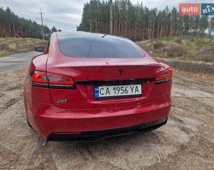 Красный Тесла Модель С, объемом двигателя 0 л и пробегом 56 тыс. км за 36500 $, фото 1 на Automoto.ua