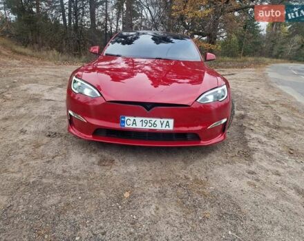 Красный Тесла Модель С, объемом двигателя 0 л и пробегом 56 тыс. км за 36500 $, фото 4 на Automoto.ua