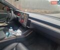 Красный Тесла Модель С, объемом двигателя 0 л и пробегом 56 тыс. км за 33100 $, фото 4 на Automoto.ua