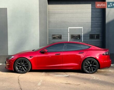 Червоний Тесла Модель С, об'ємом двигуна 0 л та пробігом 29 тис. км за 42999 $, фото 5 на Automoto.ua