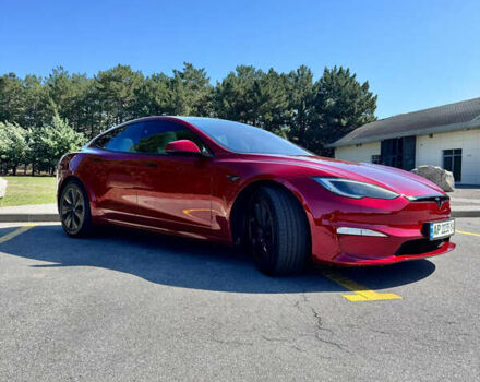 Красный Тесла Модель С, объемом двигателя 0 л и пробегом 29 тыс. км за 44500 $, фото 1 на Automoto.ua